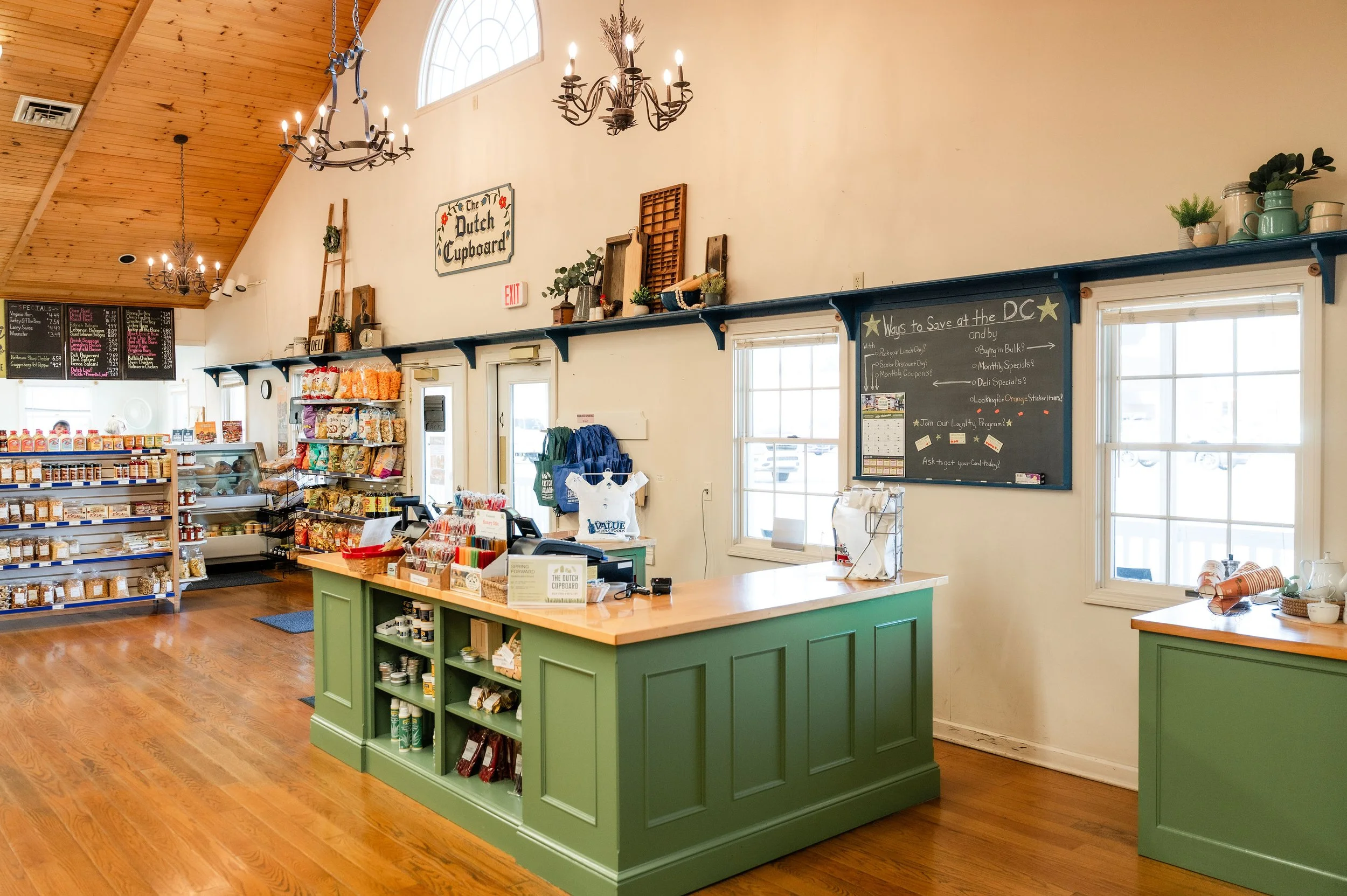 Dutch Cupboard in Columbiana, OH (4)
