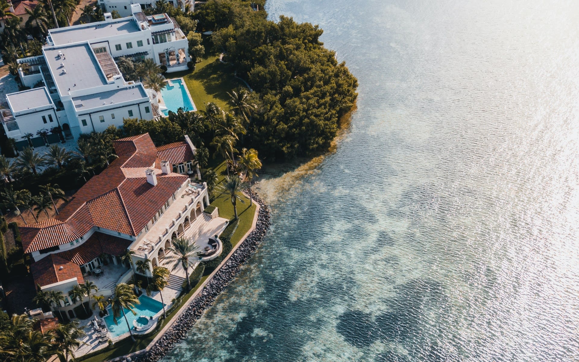 Luxe Hunter Real estate in Maitland, FL