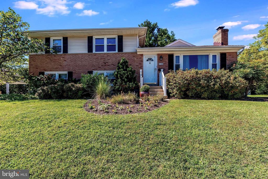 ExecuHome Realty : Rose Calderone in Nottingham, MD (3)