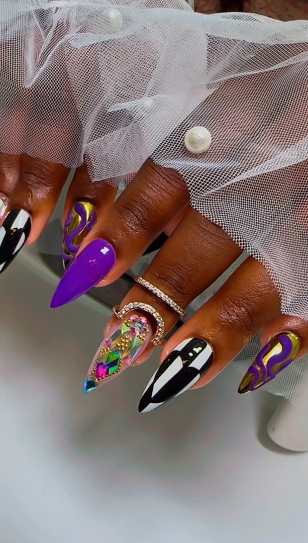 Southern Komfort Glam Nails in Hutto, TX