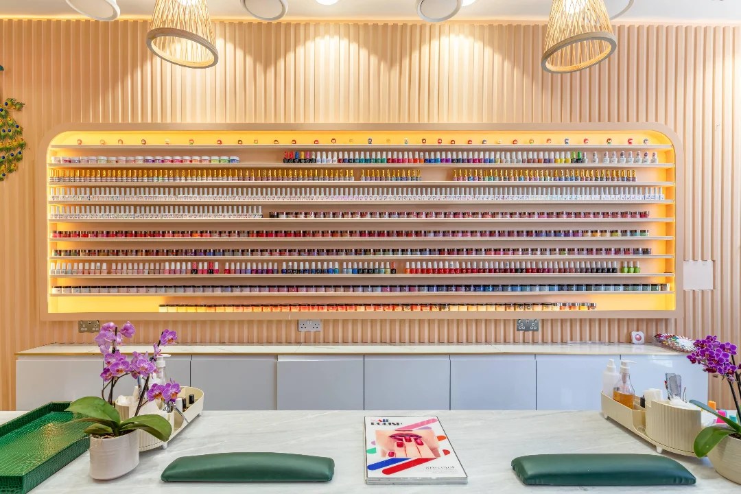 Colorful Nails in Kendallville, IN (3)