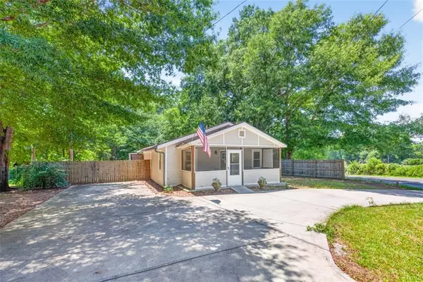 Trusted Key Properties in Flowery Branch, GA (4)