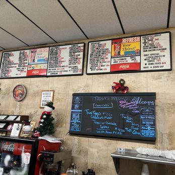Alcove Restaurant in Sidney, OH