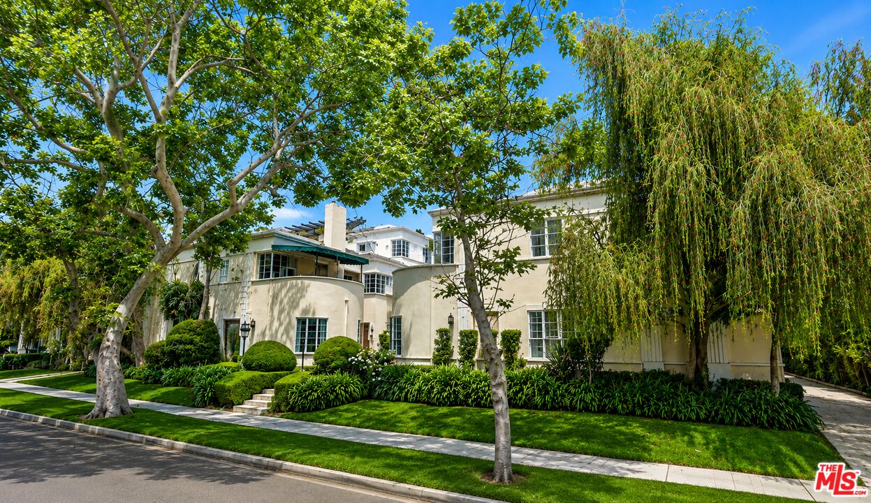 Bates Hennington Real Estate Group in Los Angeles, CA (2)