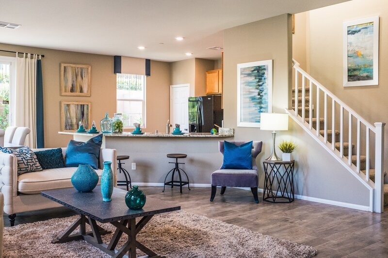 Jason Lopez Realtor in Chino, CA (2)