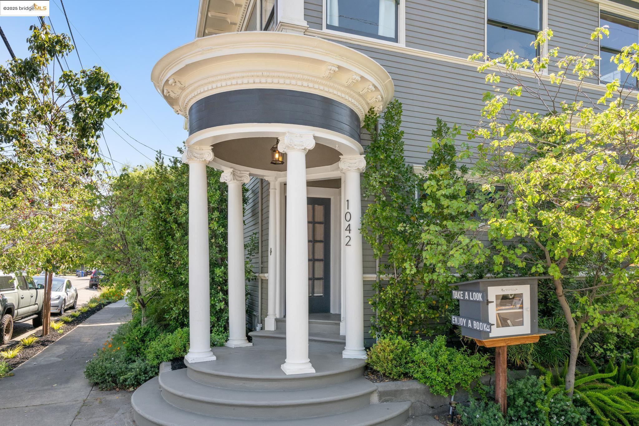 Jill Friedrich, REALTOR® Friedrich Homes Group | Compass | Real Estate Agent in Alameda CA DRE 02062807 in Alameda, CA
