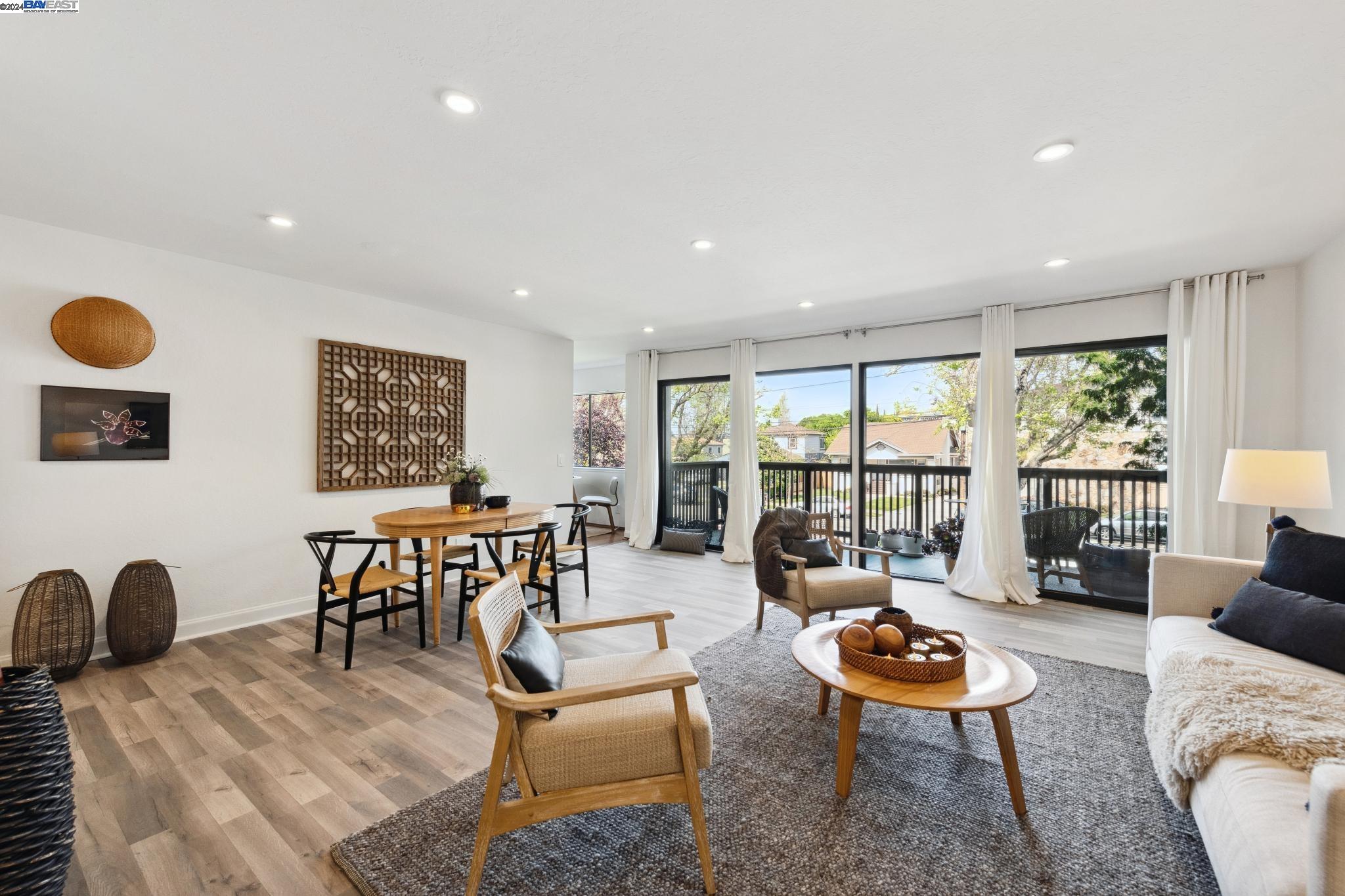 Jill Friedrich, REALTOR® Friedrich Homes Group | Compass | Real Estate Agent in Alameda CA DRE 02062807 in Alameda, CA (3)