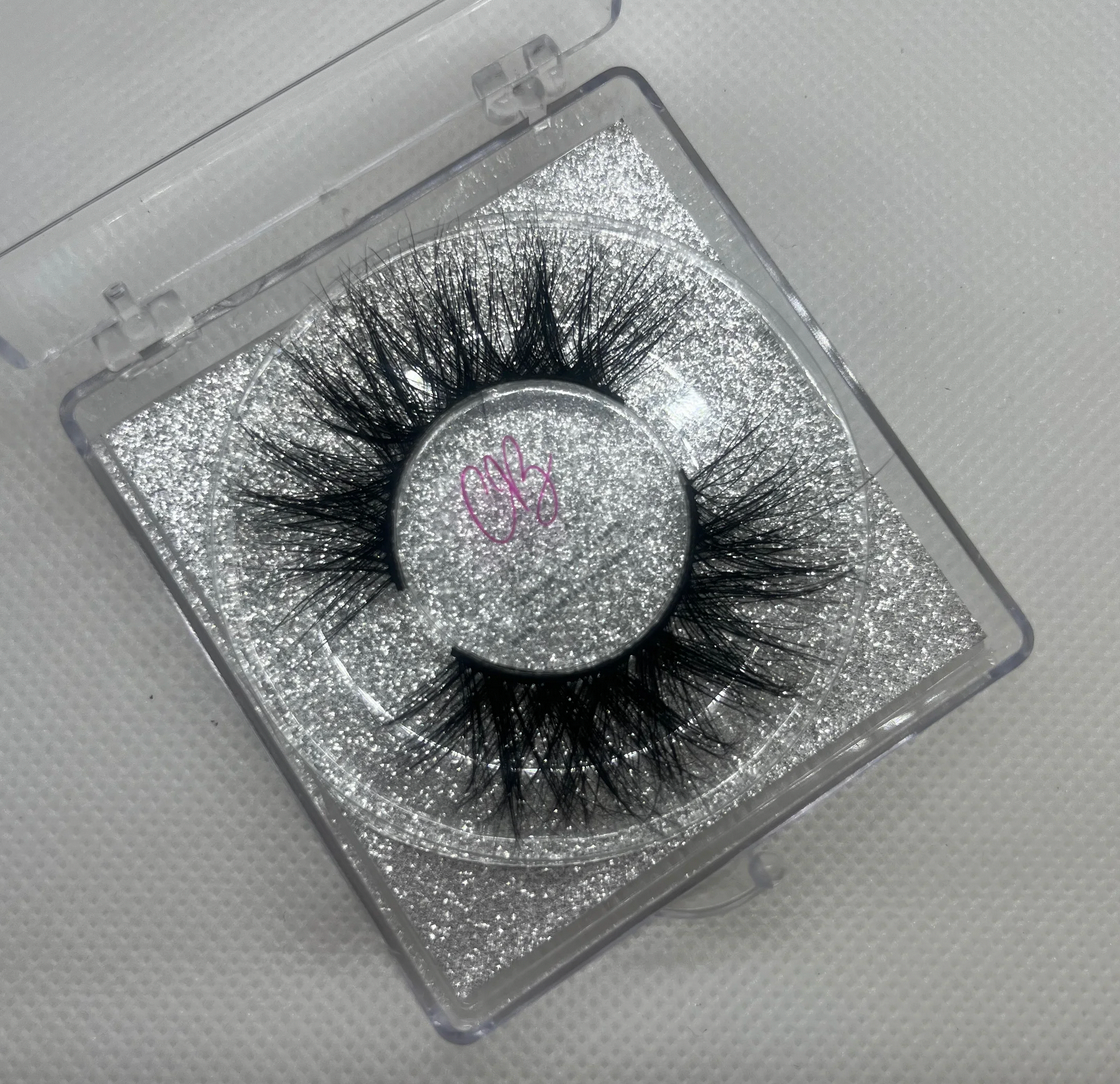 CHYY BEAUTY LASH & BROW SUPPLY in Merrillville, IN (2)