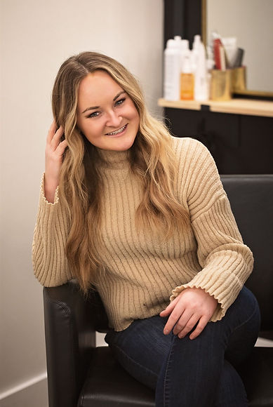Monroe Nicole Hairstylist in Rochester, IN (2)