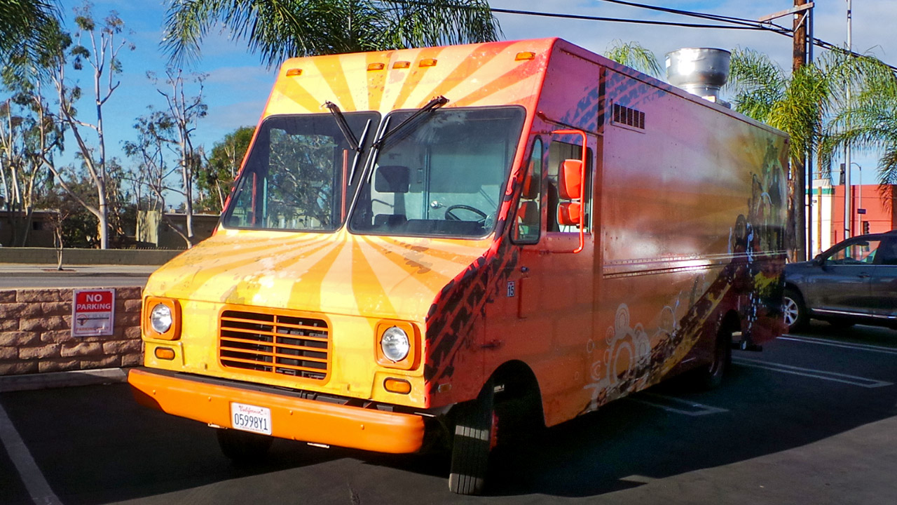 LA Custom Food Trucks in Sylmar, CA (3)