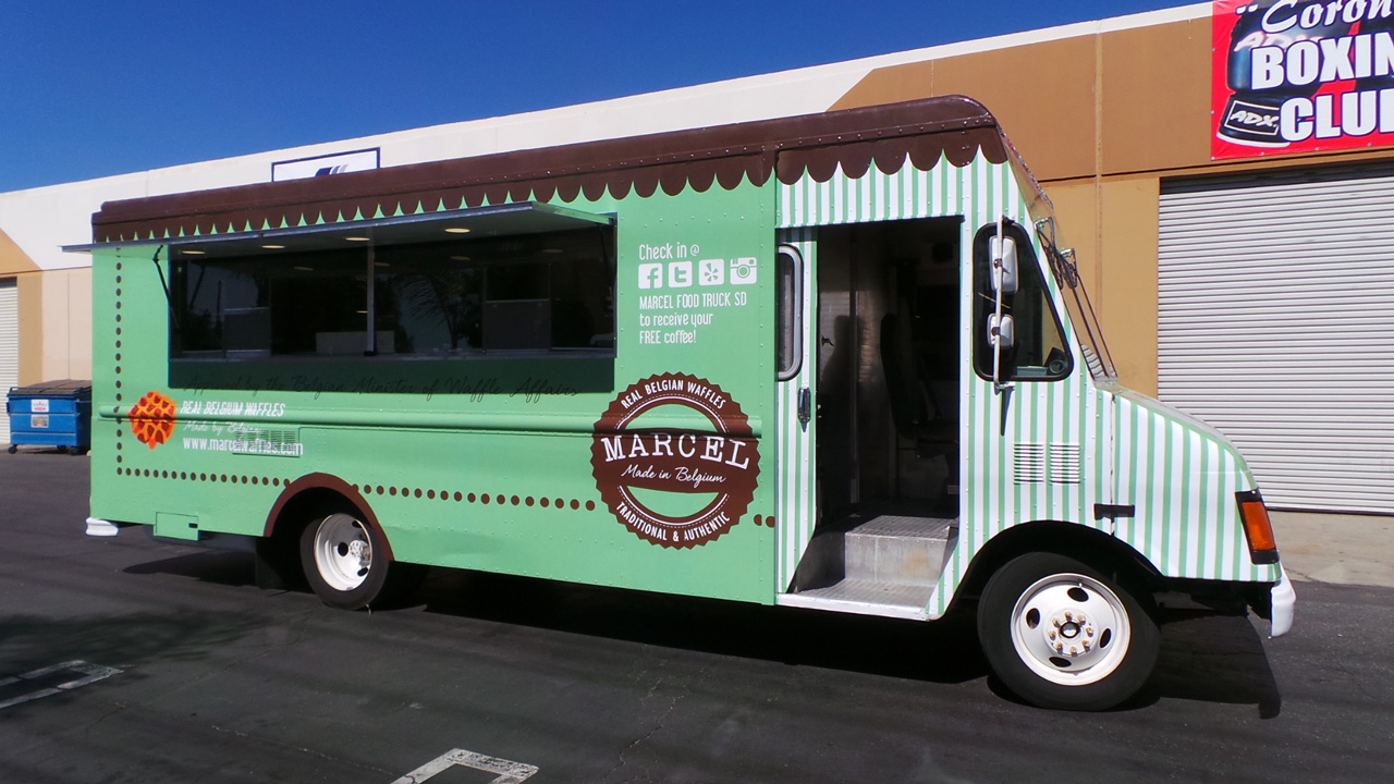 LA Custom Food Trucks in Sylmar, CA (4)