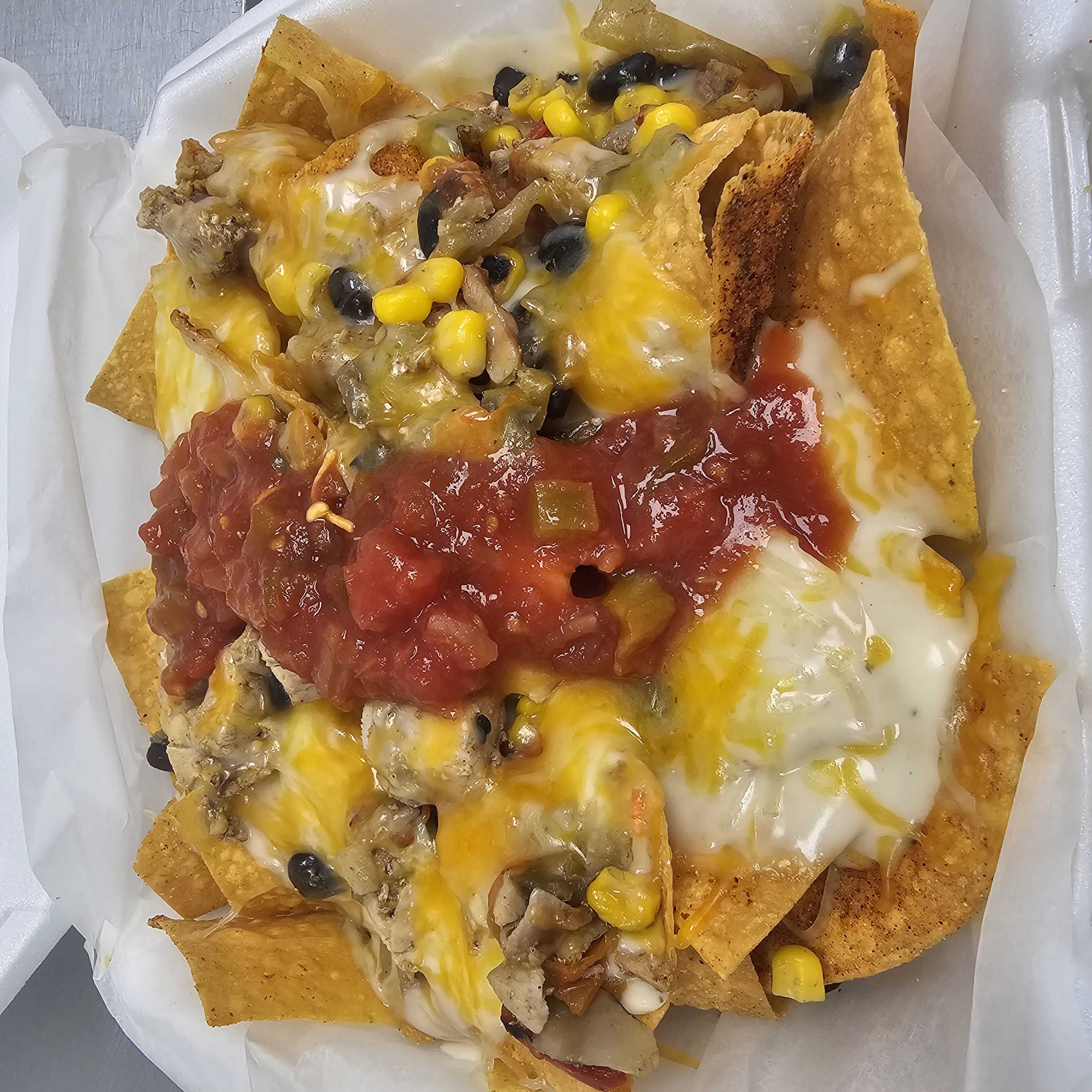 Smoke Worx Village Table 4.1 in Columbiana, OH