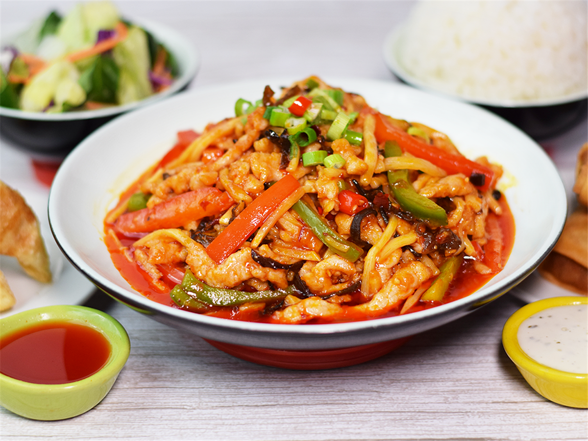 Café Wang | Chinese Fusion & Bar in La Verne, CA