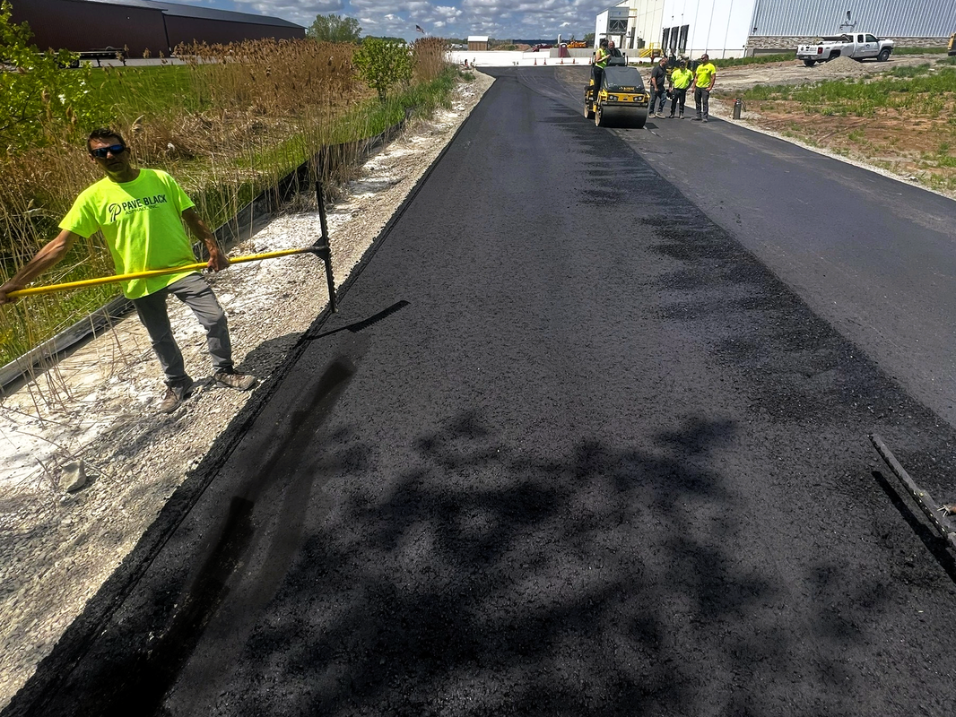 Pave Black Asphalt - Driveway & Paving Contractors in Appleton, WI (2)