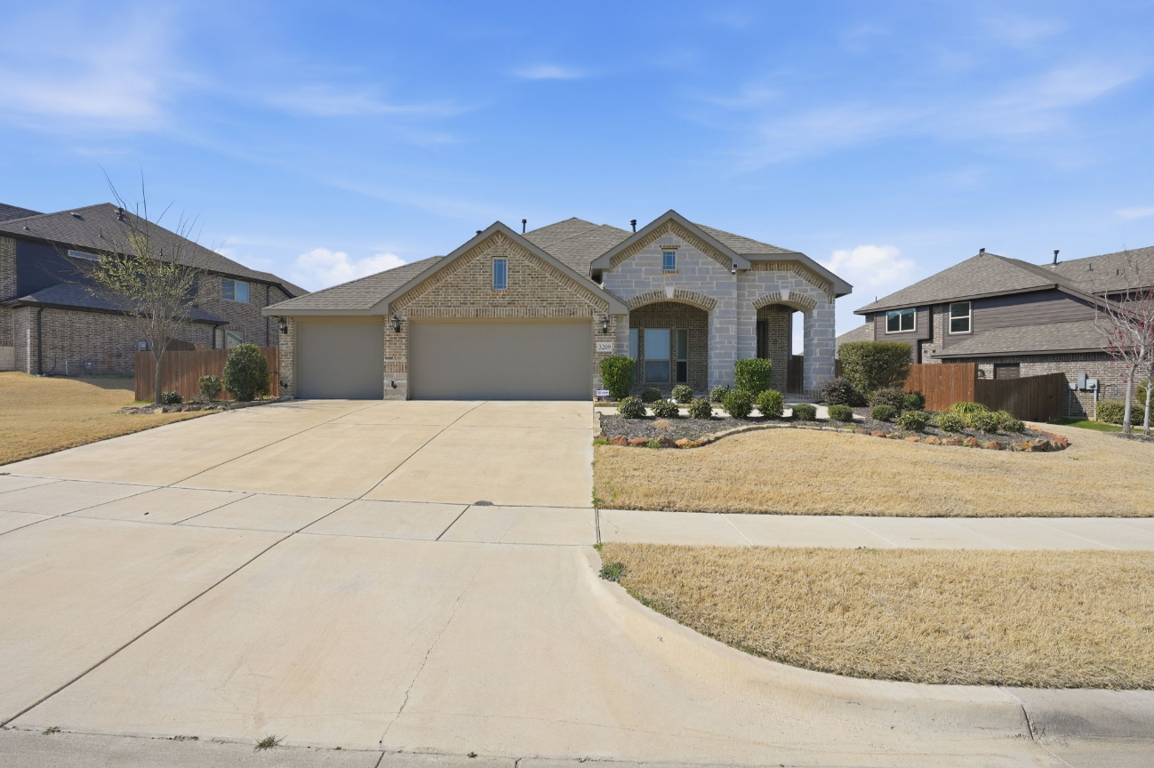 LaShonda Real Estate Broker - The Empire Realty Group in Duncanville, TX (2)