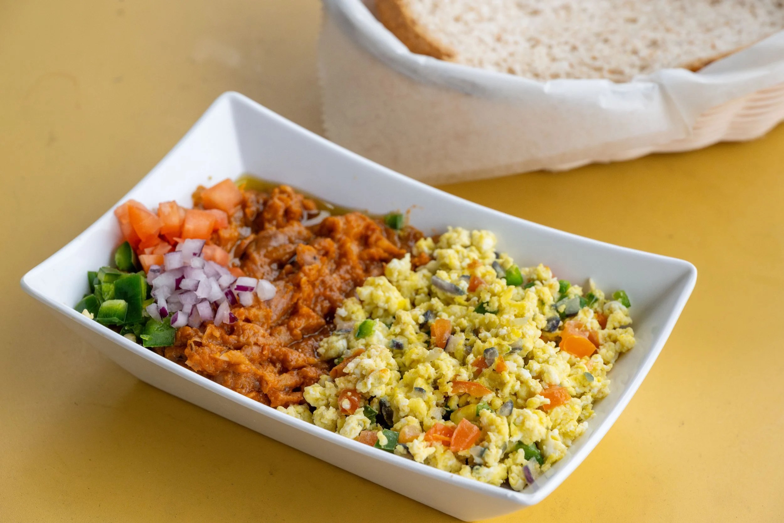 Buna Kurs Ethiopian Cafe in Richmond, VA (6)