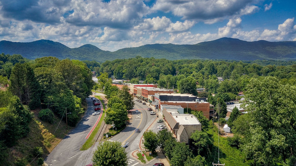 Sauvé Collective in Tryon, NC (6)