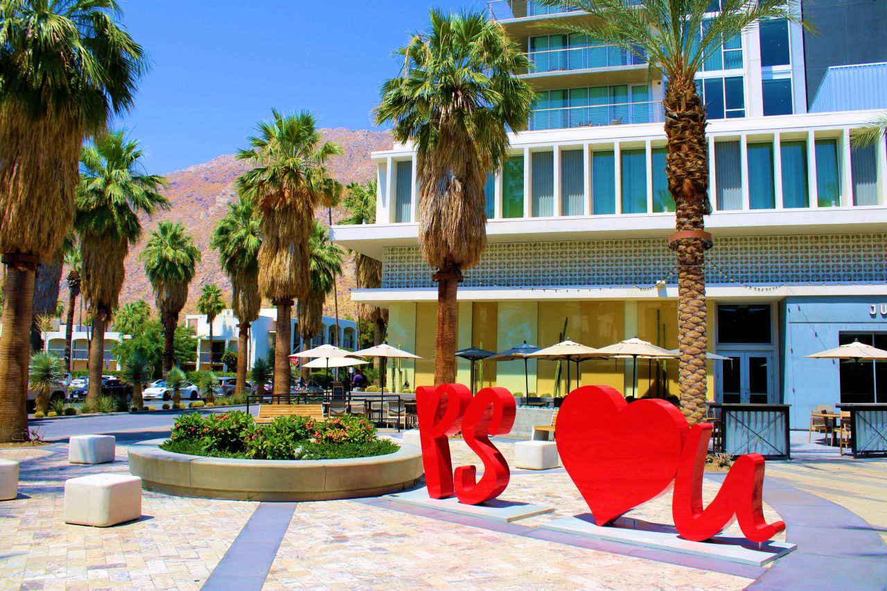 Eric Gray Realtor Desert Lifestyle Properties in Palm Springs, CA (3)
