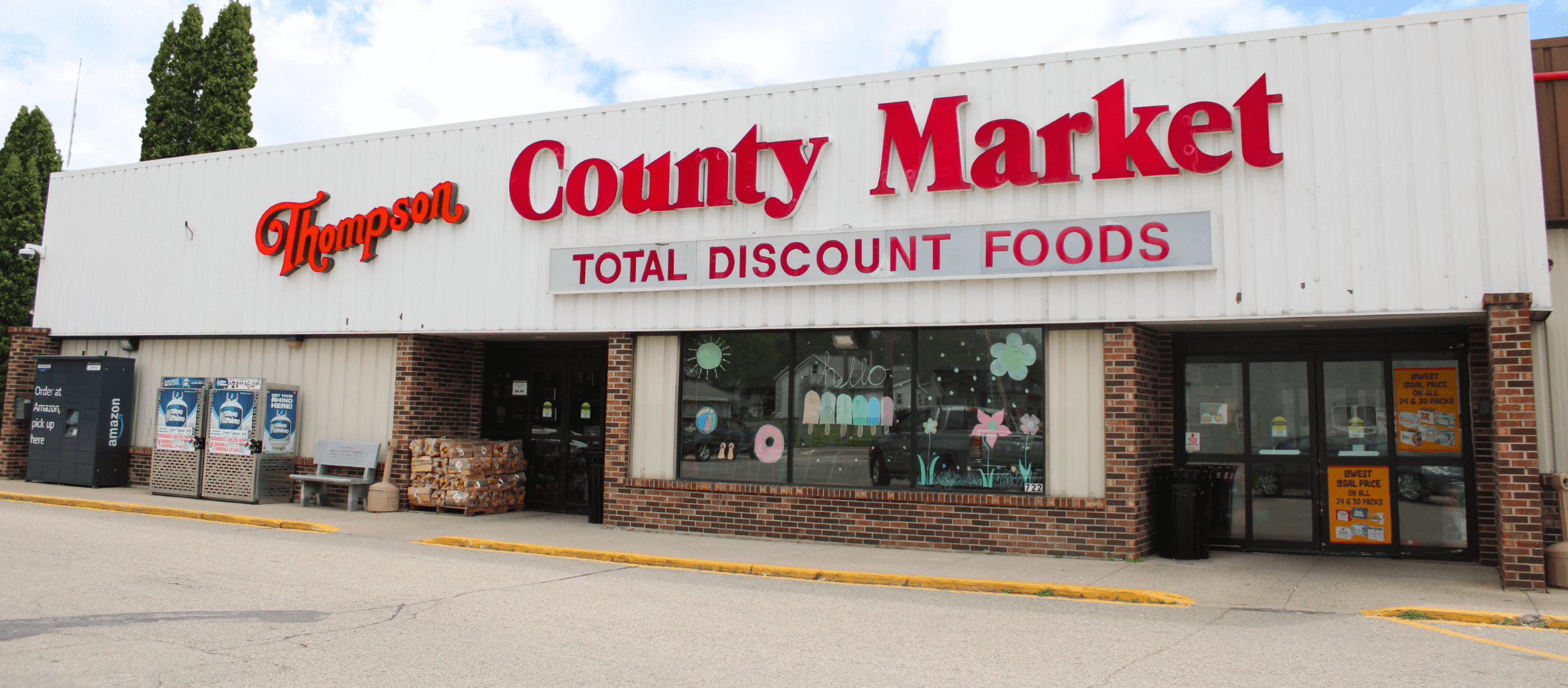 Thompson's County Market in Oconto, WI (5)