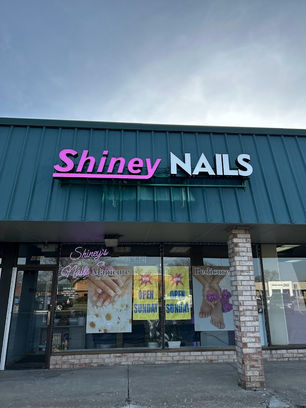 Shiney Nails in North Olmsted, OH (4)