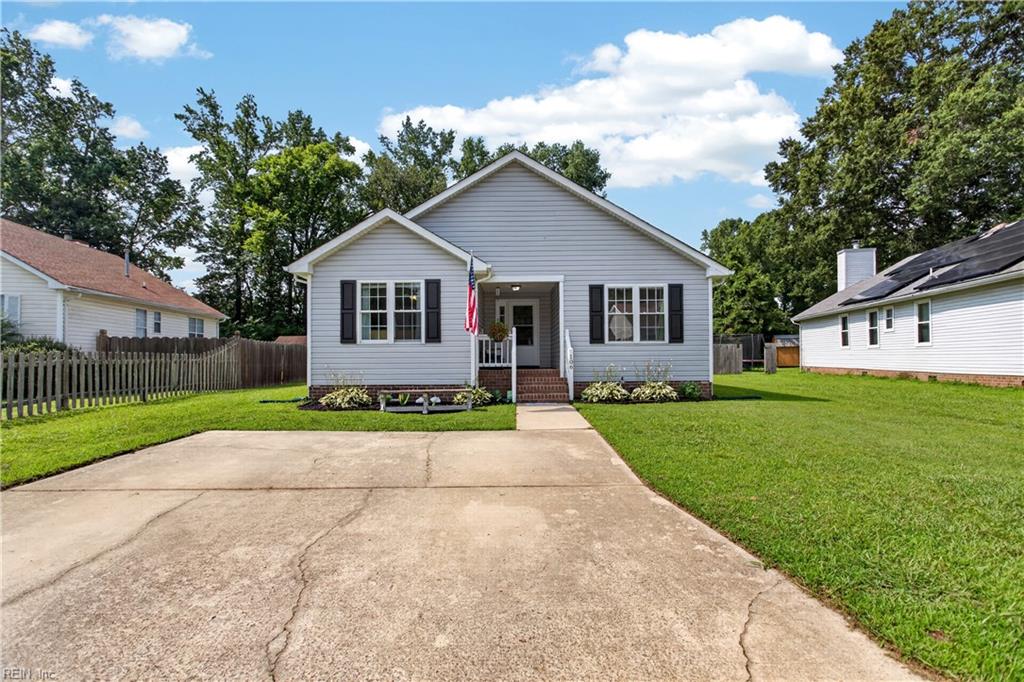 Kathy Worthen, Realtor BHHS RW Towne Realty in Suffolk, VA