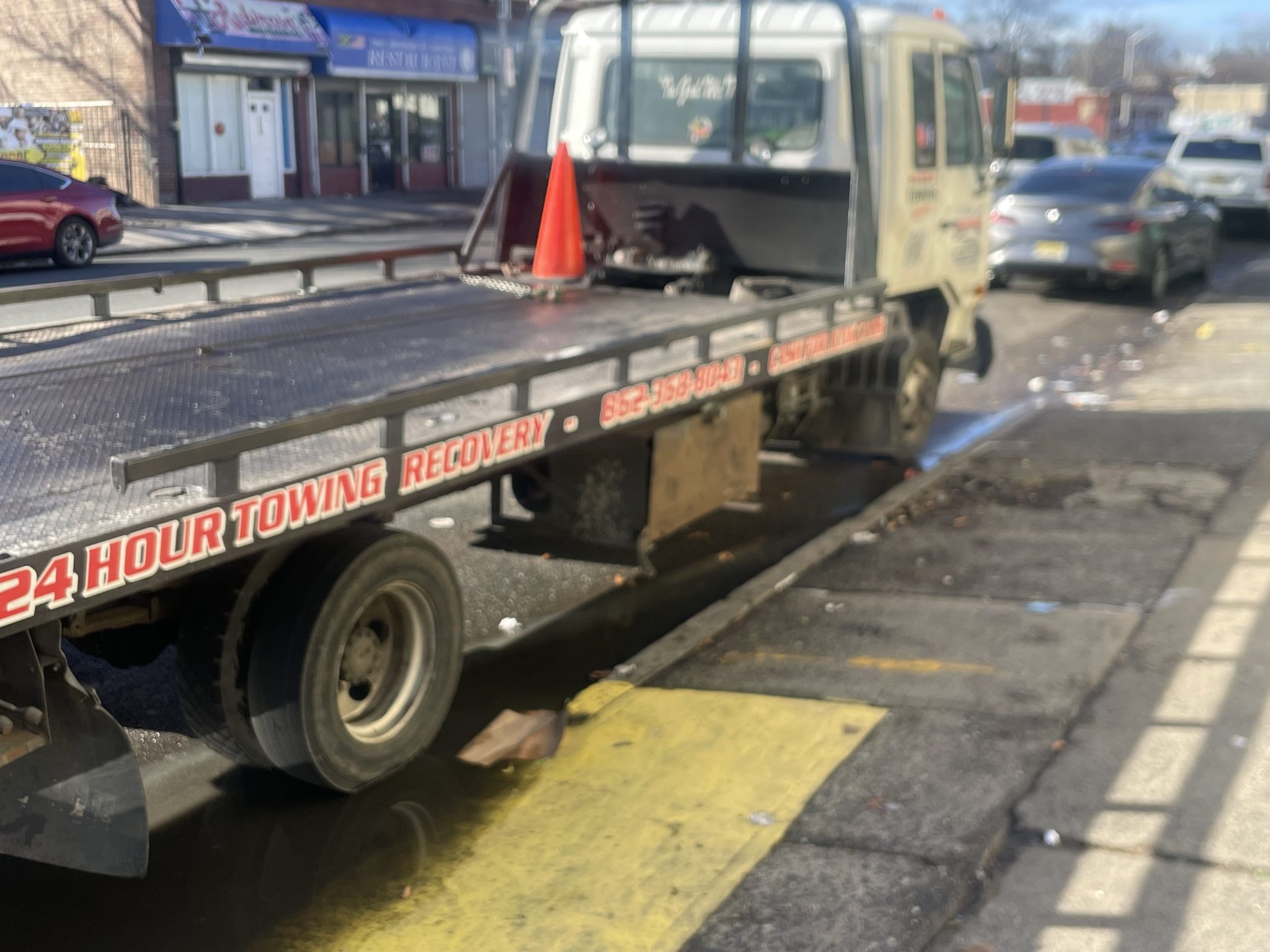 Charlemagne Towing in Newark, NJ (3)