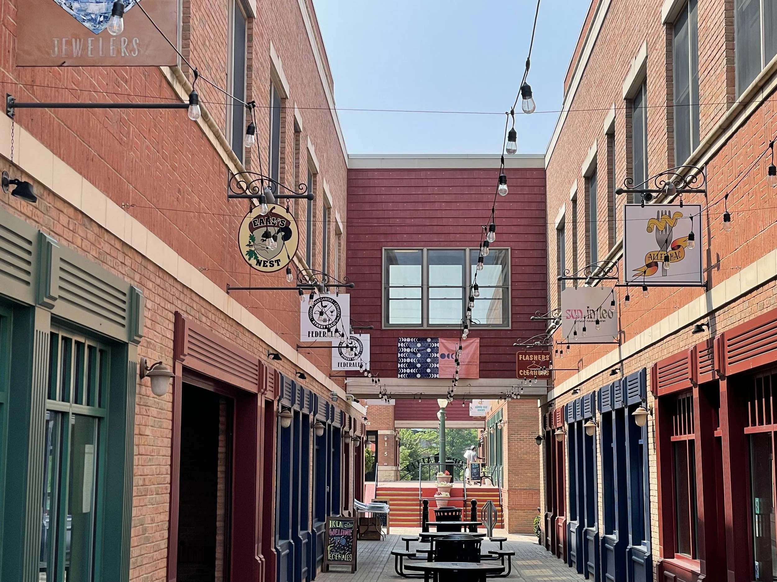 Alley Mac in Kent, OH