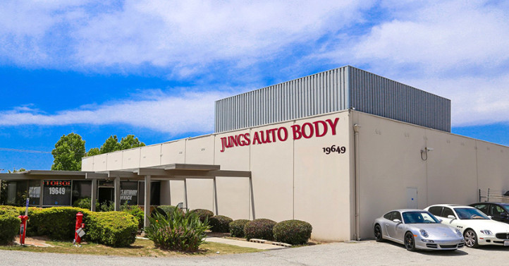Jungs Auto Body in Walnut, CA (4)