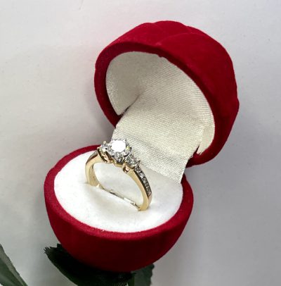 Gilbert's Jewelers & Gifts Inc in Belle Glade, FL (6)