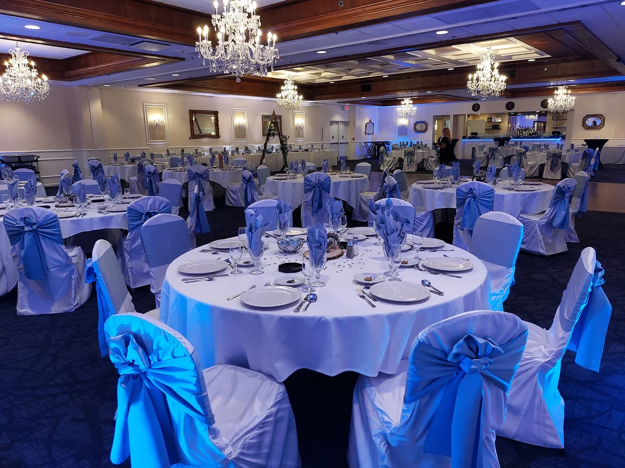Chuck's Southern Comforts Cafe & Banquets in Darien, IL (2)