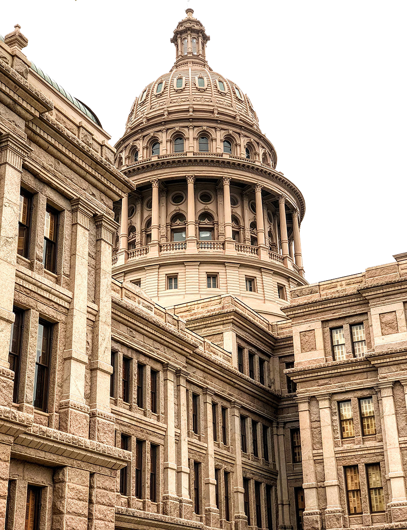 Texas Suits - Corporate & Courtroom Lawyers in San Antonio, TX