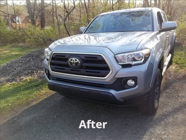 Nania's Auto Body in Trafford, PA