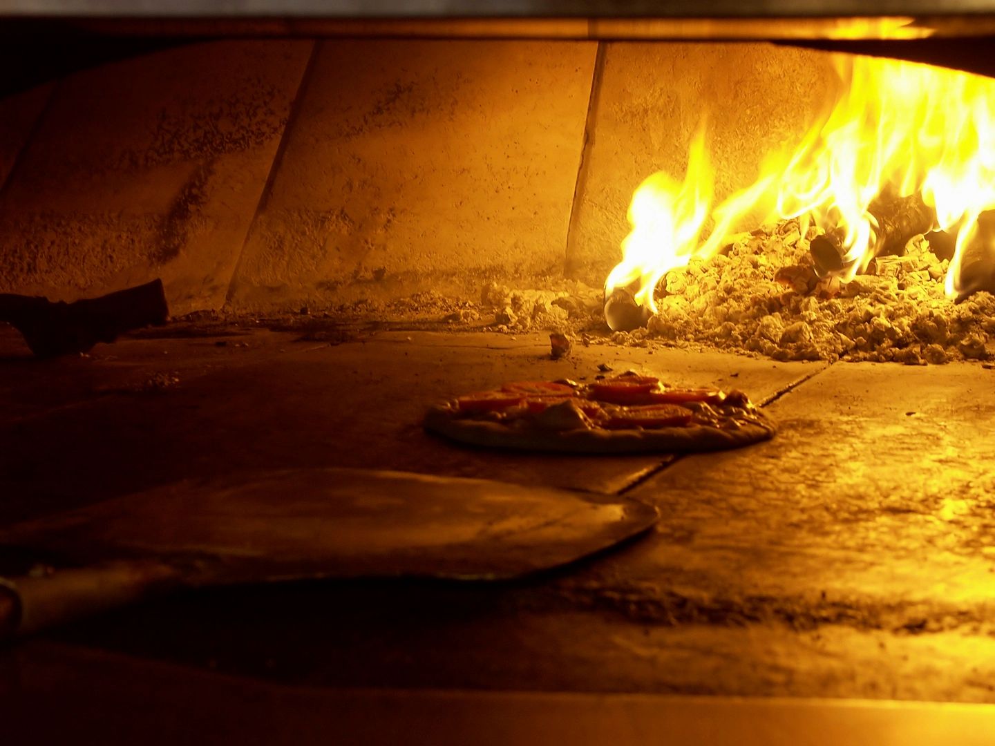 Pazzeria by Pietro's in Marshall, TX
