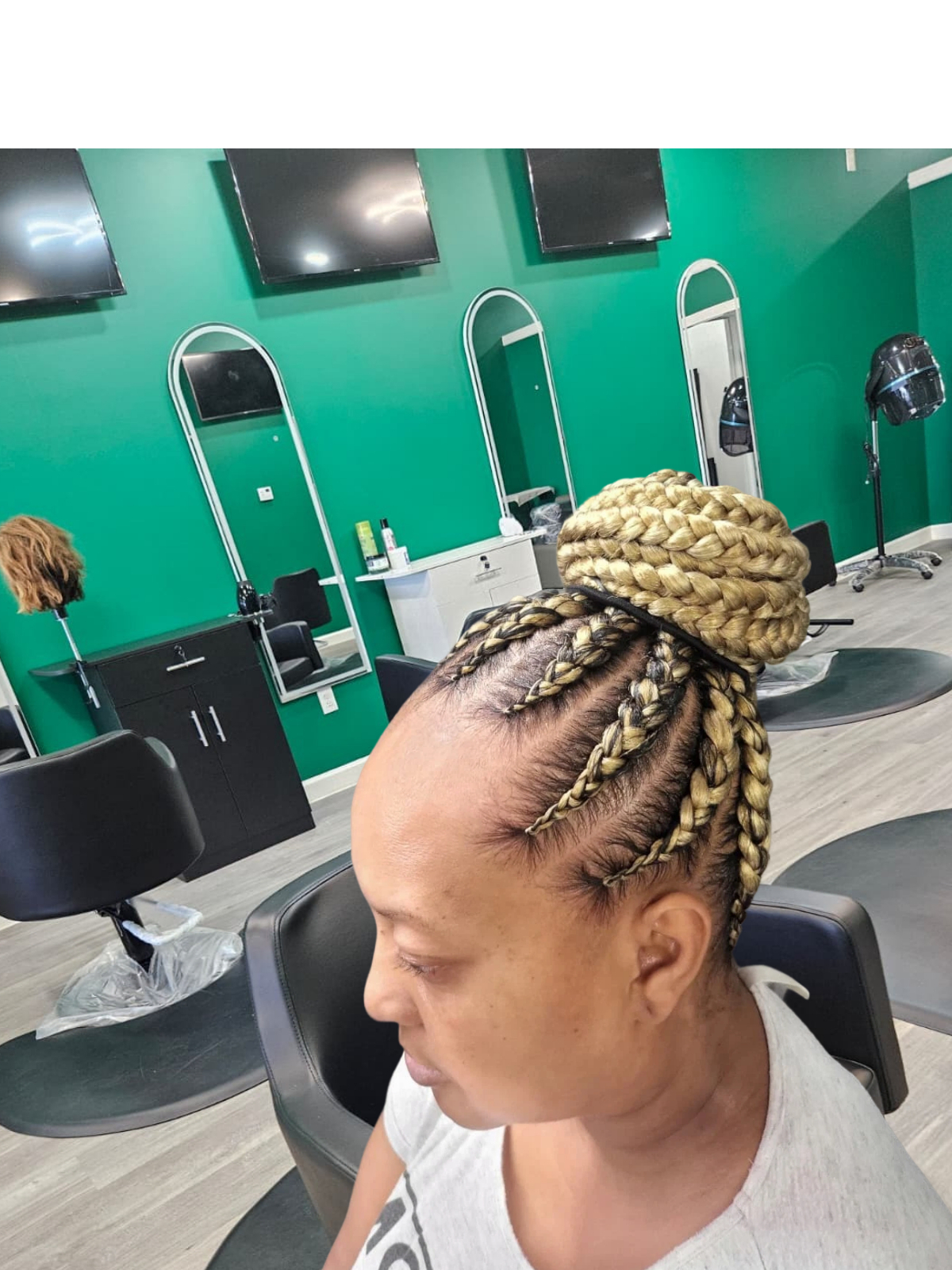 BRAIDS ON BUDGET & BEAUTY SUPPLY in Katy, TX (5)