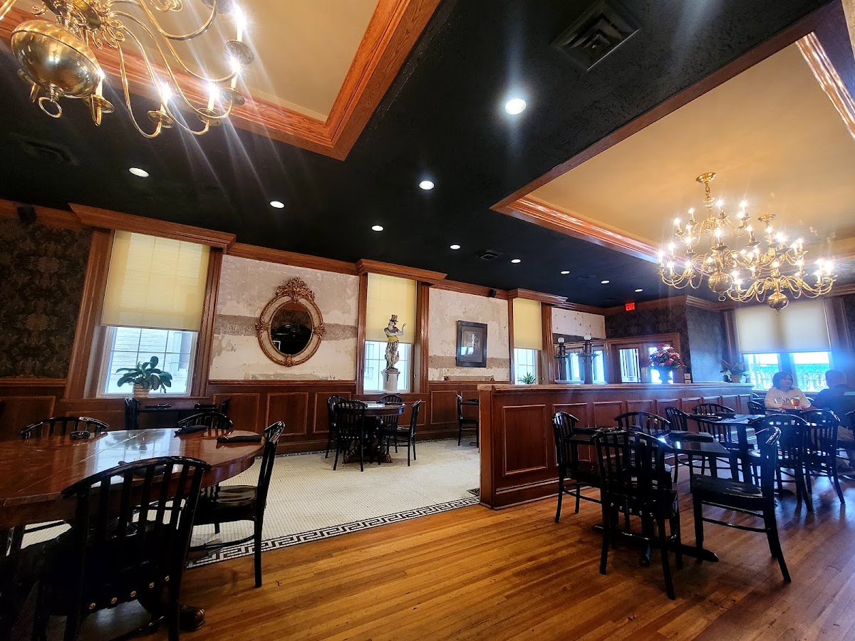 Figaro The Dining Room in Newberry, SC (4)