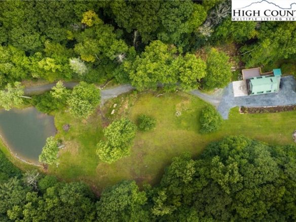 Elite Mountain Properties in Blowing Rock, NC (2)