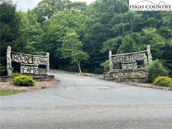 Elite Mountain Properties in Blowing Rock, NC (3)