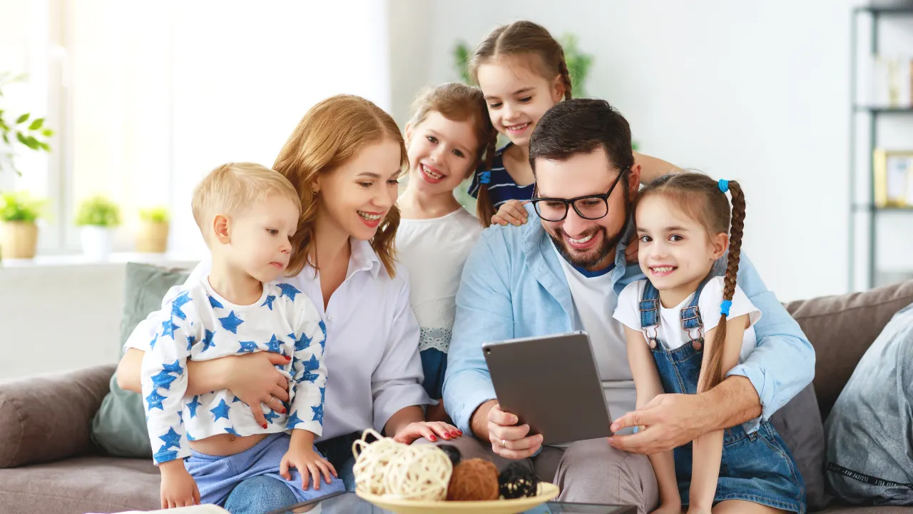 The Melissa Bailey Group, RE/MAX Town and Country in Canton, GA (2)