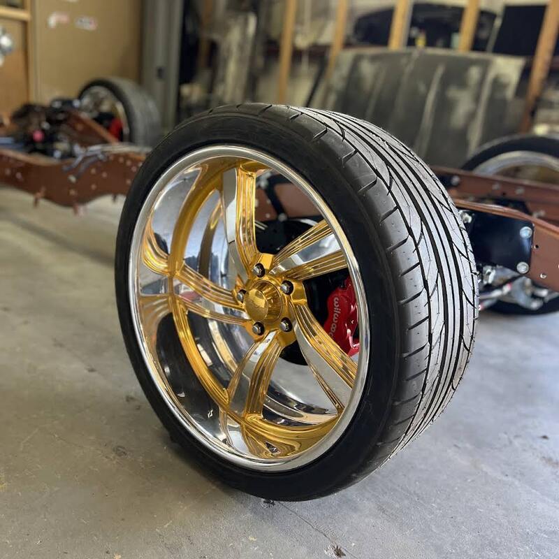 Servs Kustomz Paint and Body in Plainview, TX (4)