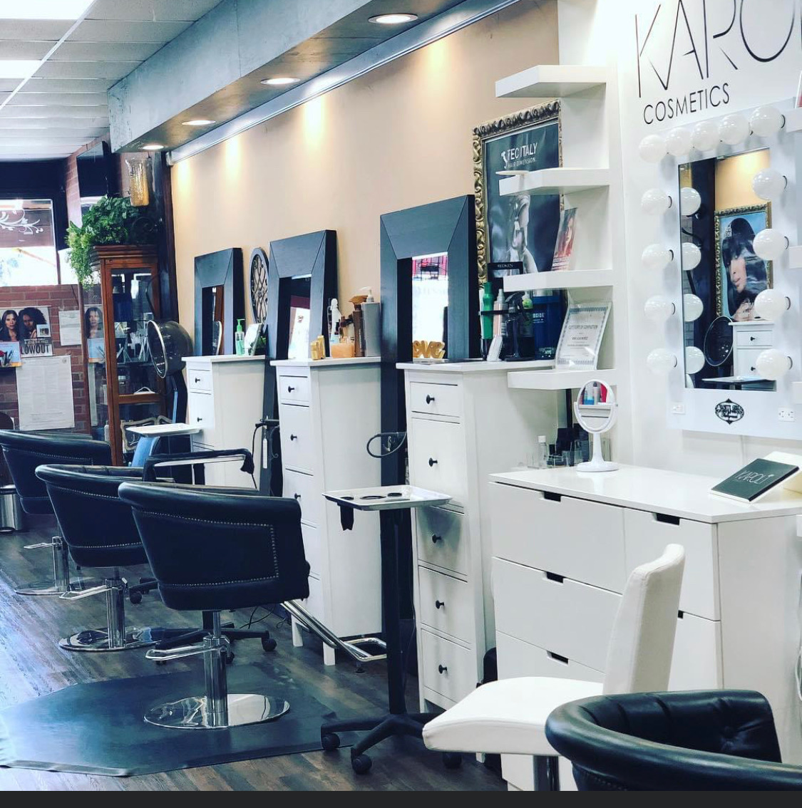 Trendy Chic Beauty Salon in National City, CA (5)