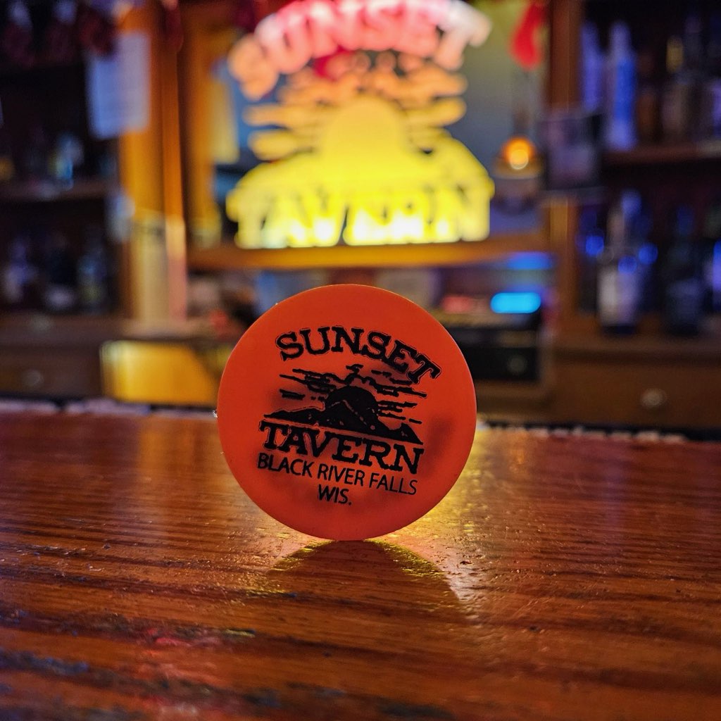 Sunset Tavern in Black River Falls, WI (5)