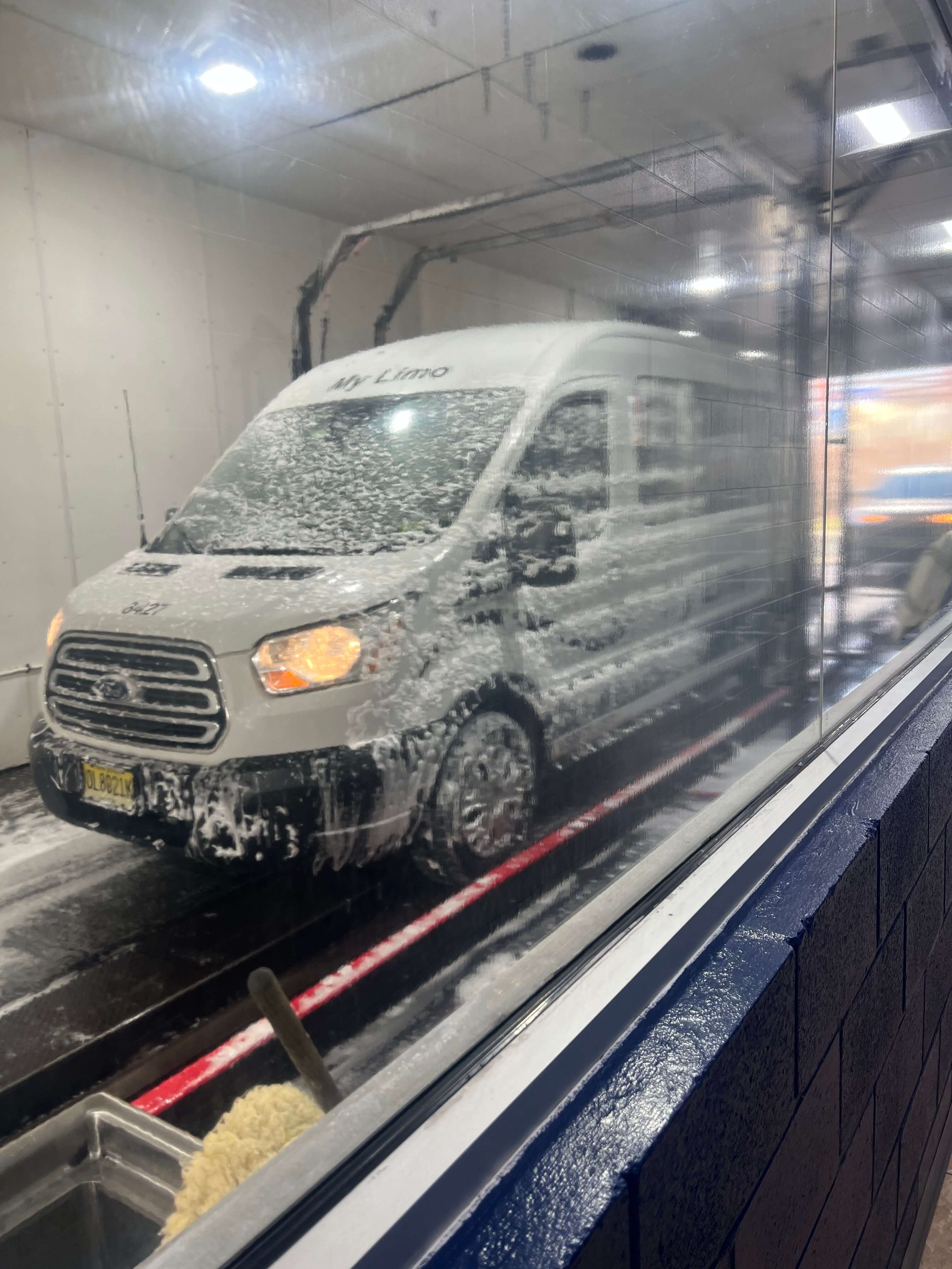 Mill Creek Hand Carwash in Secaucus, NJ (3)