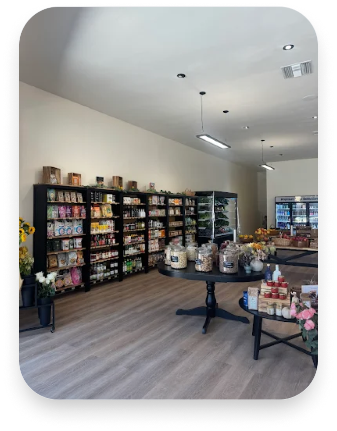 Le Petit Pantry in La Cañada Flintridge, CA (3)