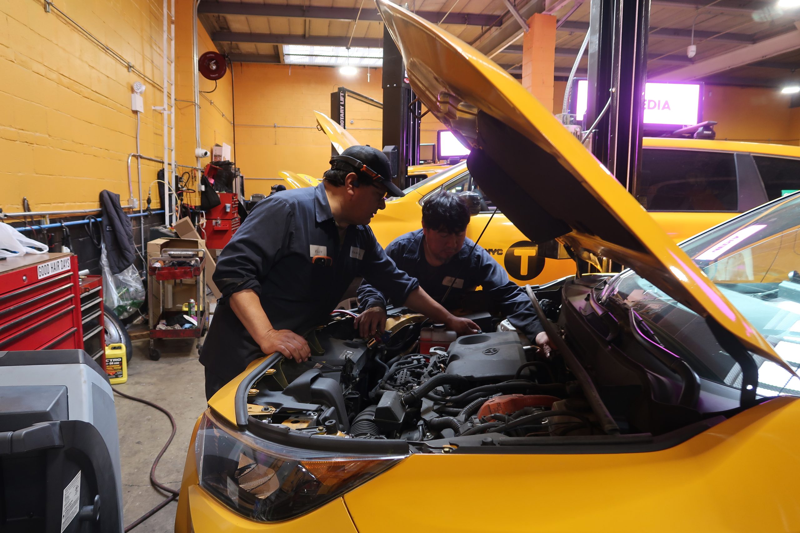 DSW Auto Repair in Flushing, NY (2)