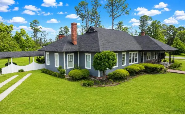Christina McCulley, Realtor in Mayo, FL (2)