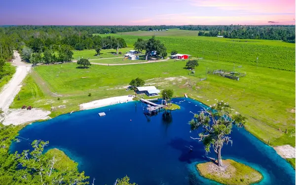 Christina McCulley, Realtor in Mayo, FL (3)