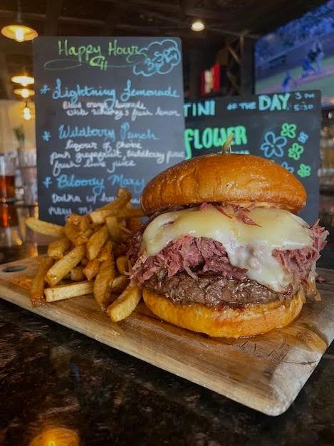 Luka's Restaurant & Bar in Jackson, CA