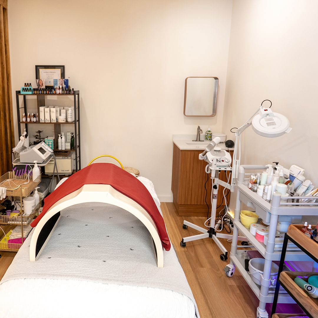 Oasis Nails & Spa : Acuwell Facial, headspa, Oasis Wellness & Spa in Boonton, NJ (5)