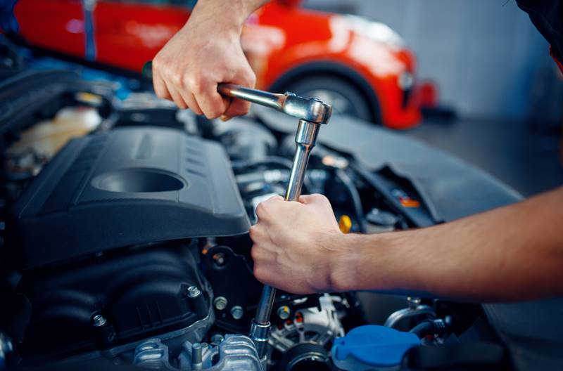 Total Truck & Auto Repair in Lemont, IL (2)