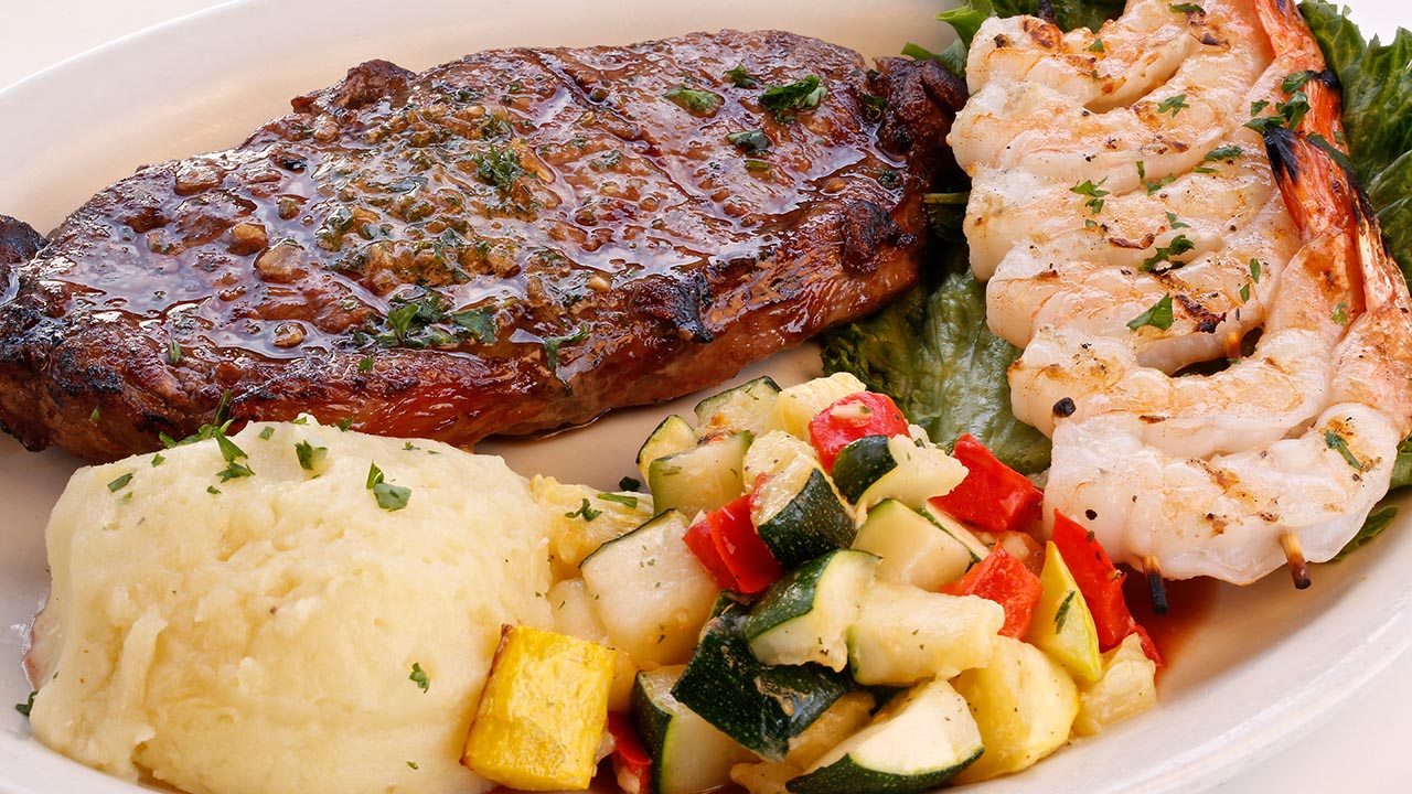 Shuckers in Jensen Beach, FL (2)